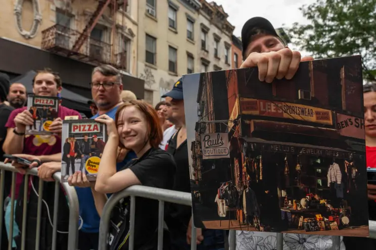 CelebEstate: Beastie Boys Immortalized, Baz Luhrmann’s NYC Townhouse Returns, Trevor Noah Sells for Less