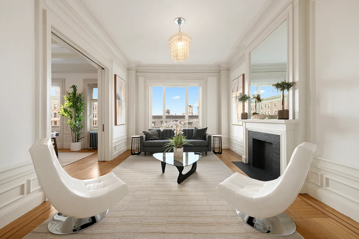 Featured Listing Photo
